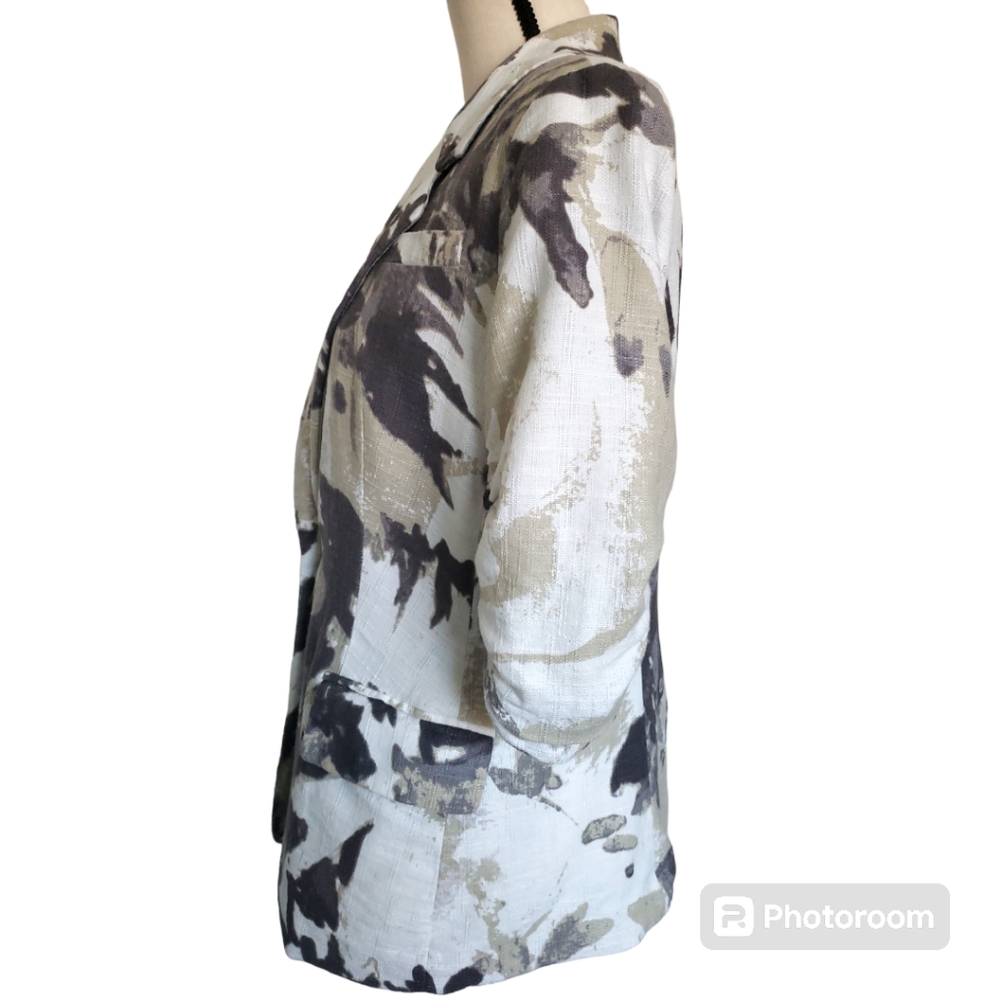 Coldwater Creek Floral Motif Blazer with Cinched Sleeves Size 10 Petite - Picture 2 of 9